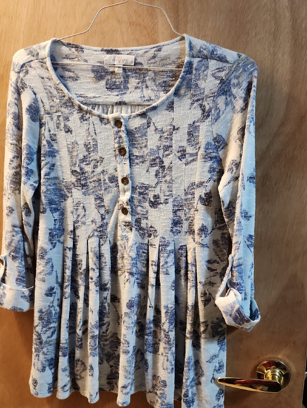 New Directions Blue Floral Button-Front Tunic